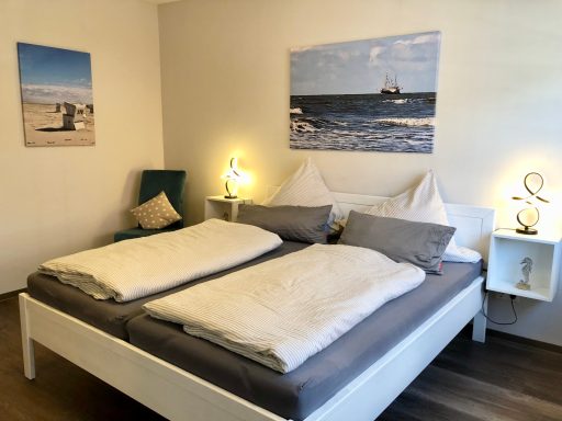 Schlafzimmer 1 mit Doppelbett Schlafzimmer 1